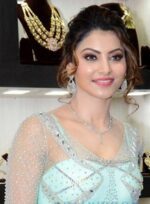 Urvashi Rautela Measurements Height Weight Bra Size Age | Celebrities ...