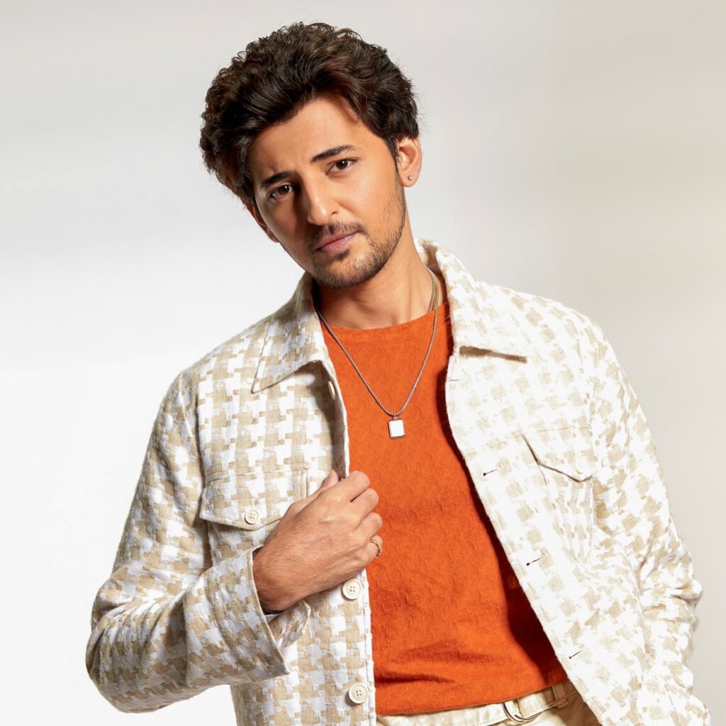 Darshan Raval Height Age Wife Family Biography